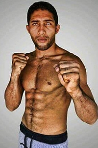 Rafael      'Mao de Pedra' Oliveira